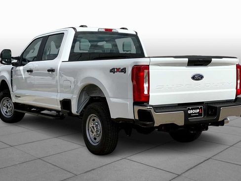 New 2026 Ford F250 XL w/ XL Chrome Package image 12