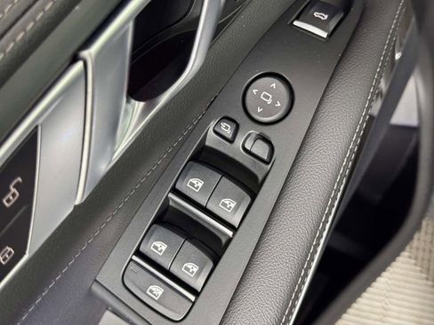 Used 2020 BMW X5 xDrive40i w/ M Sport Package AWD/4WD image 18