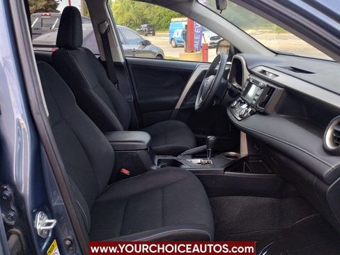 Used 2013 Toyota RAV4 XLE image 18