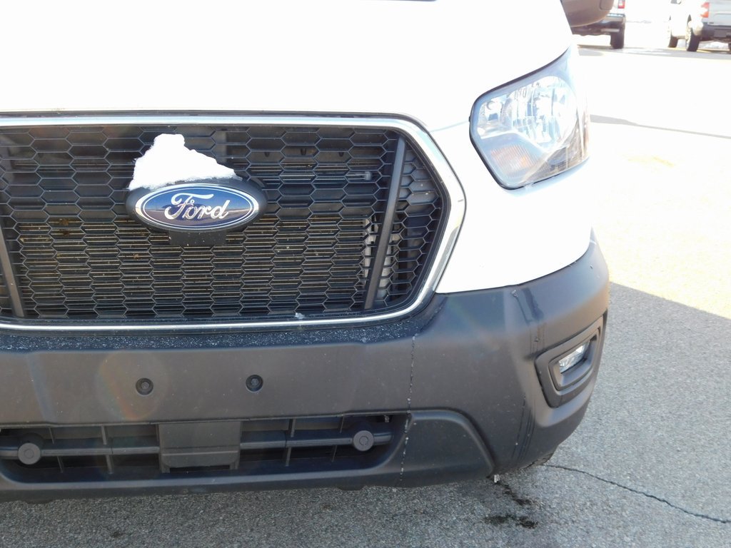 Used 2024 Ford Transit 250 Low Roof w/ Exterior Upgrade Package RWD image 9