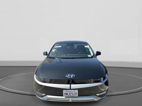 Used 2024 Hyundai Ioniq 5 SEL image 3