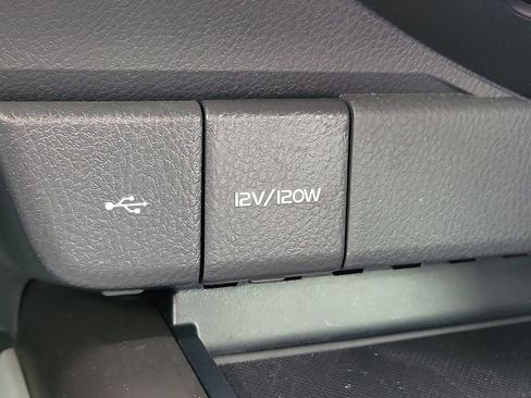 Used 2023 Toyota Camry LE image 31