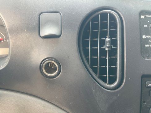 Used 2006 Ford E-150 and Econoline 150 Wagon image 59