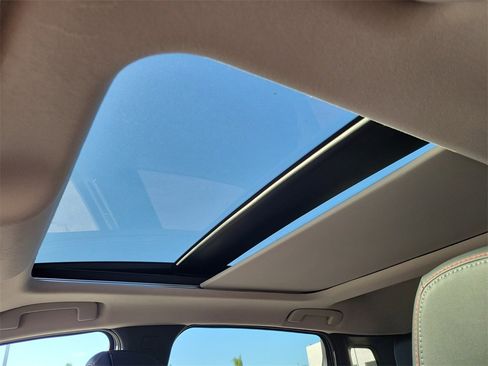 New 2026 Nissan Kicks SR w/ SR Premium Package image 11