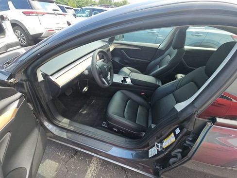 Used 2023 Tesla Model 3 Standard Range RWD image 8