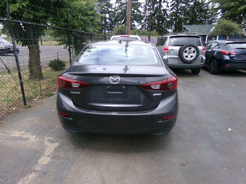 Used 2015 MAZDA MAZDA3 s Touring FWD image 2