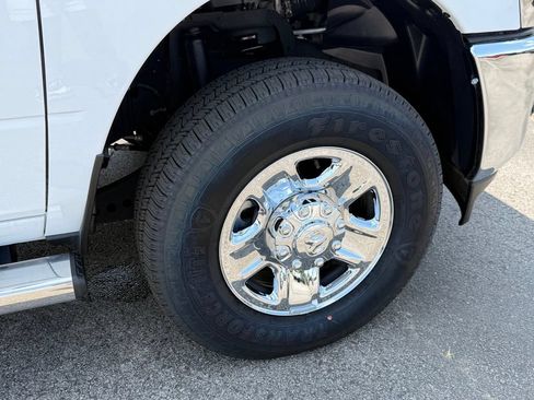 Used 2025 RAM 2500 Tradesman AWD/4WD image 31