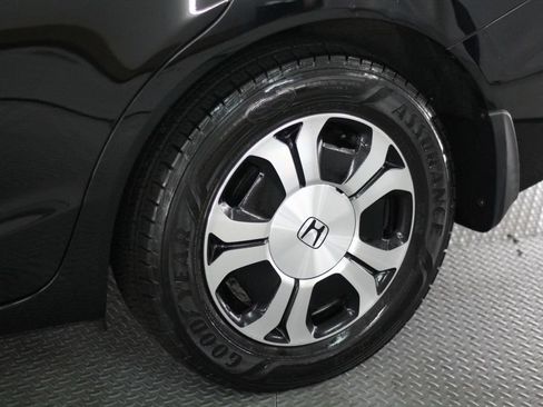 Used 2014 Honda Civic Hybrid Sedan image 55