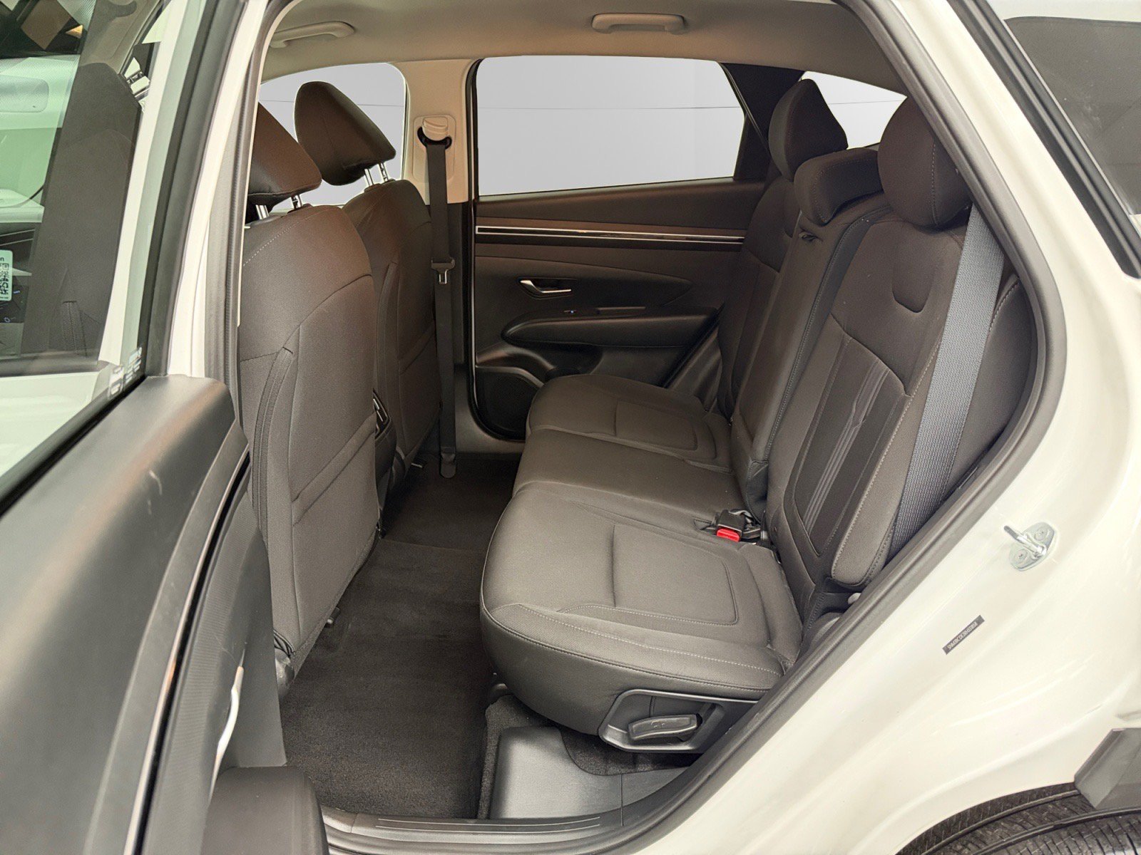 Certified 2024 Hyundai Tucson SEL AWD/4WD image 13