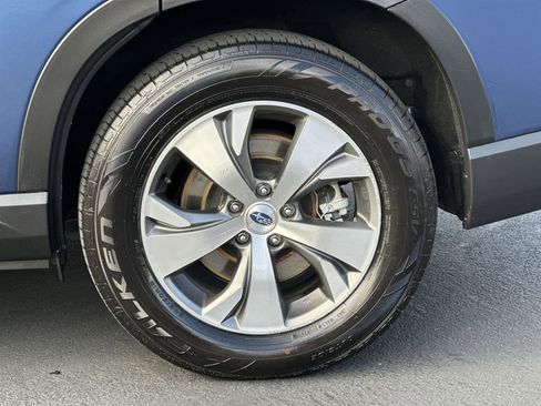 Used 2022 Subaru Ascent Premium w/ Convenience Package image 8