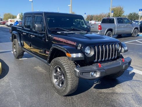 Used 2023 Jeep Gladiator Rubicon w/ Cold Weather Group image 2