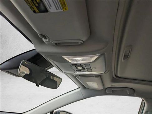 Used 2023 Toyota RAV4 XLE Premium image 20