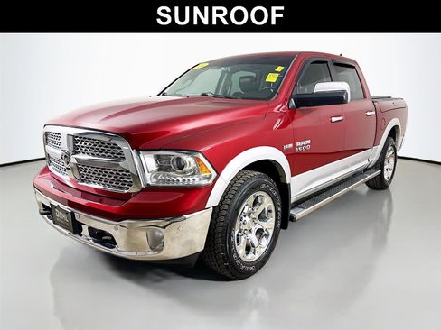 Used 2014 RAM 1500 Laramie w/ Convenience Group AWD/4WD image 4