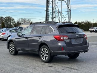 Used 2017 Subaru Outback 3.6R Limited video 2
