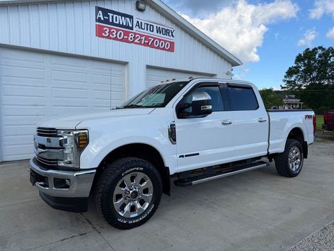Used 2018 Ford F250 Lariat w/ Lariat Ultimate Package AWD/4WD image 8