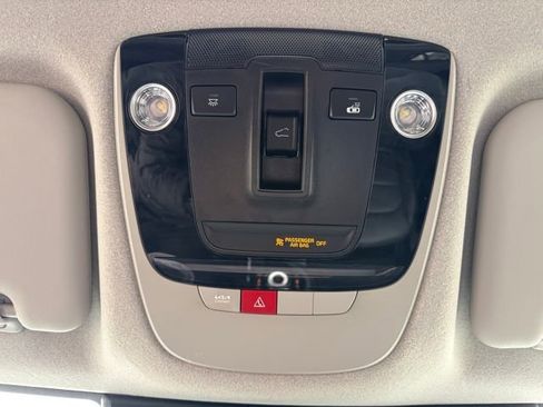 Certified 2023 Kia Niro Wave w/ Wave Preserve Package image 20