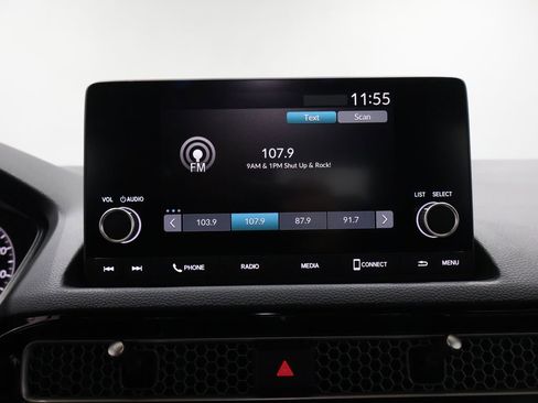 Used 2023 Honda Civic Sport image 24