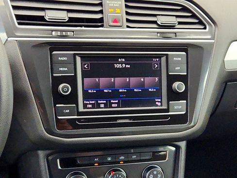 Used 2018 Volkswagen Tiguan S FWD image 18