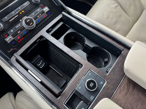 Used 2018 Lincoln Navigator Reserve w/ Technology Package image 30