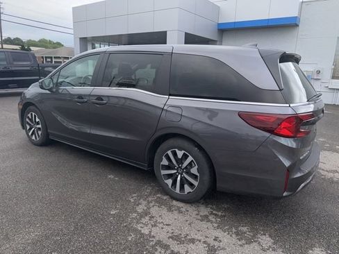 Used 2025 Honda Odyssey EX-L image 19