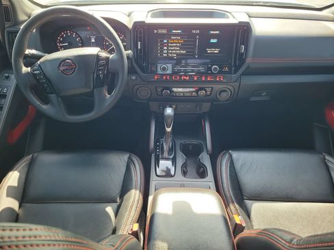 Used 2025 Nissan Frontier Pro-X w/ Pro Convenience Package RWD image 13