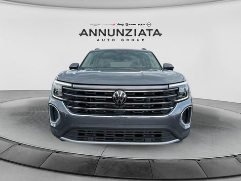 Used 2025 Volkswagen Atlas SE AWD/4WD image 8