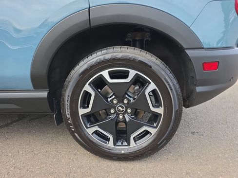 Certified 2021 Ford Bronco Sport Outer Banks AWD/4WD image 13