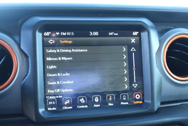 Used 2023 Jeep Gladiator Mojave w/ Cold Weather Group AWD/4WD image 36
