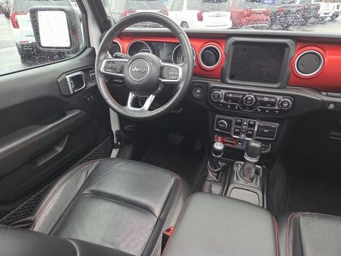 Used 2018 Jeep Wrangler Unlimited Rubicon AWD/4WD image 31