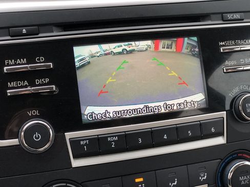 Used 2016 Nissan Altima 2.5 S w/ Power Driver Seat Package image 19