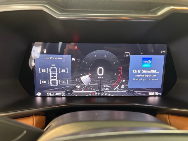 Used 2024 GMC Canyon AT4 w/ AT4 Premium Package AWD/4WD image 11