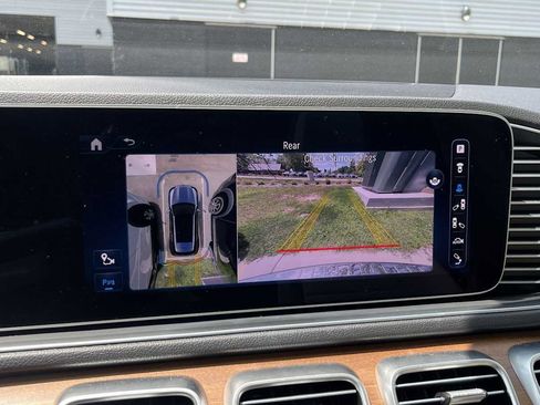 Used 2024 Mercedes-Benz GLE 350 4MATIC image 41