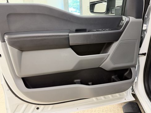 Certified 2025 Ford F250 XLT w/ FX4 Off-Road Package AWD/4WD image 13