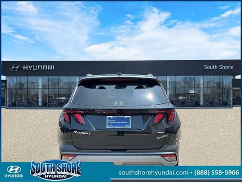 Certified 2025 Hyundai Tucson SEL AWD/4WD image 7