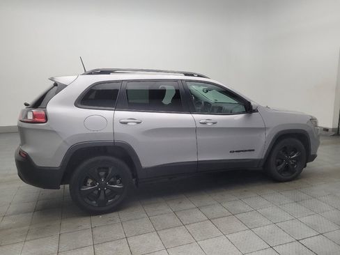 Used 2021 Jeep Cherokee Latitude Plus FWD image 10