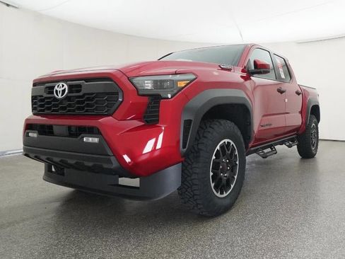 New 2025 Toyota Tacoma TRD Off-Road AWD/4WD image 32