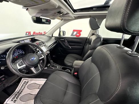 Used 2018 Subaru Forester 2.5i Touring w/ Popular Package #3B AWD/4WD image 10