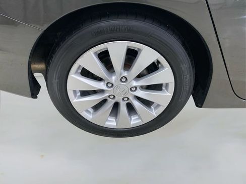 Used 2015 Honda Accord EX-L image 17