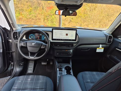 New 2025 Ford Bronco Sport Heritage image 19