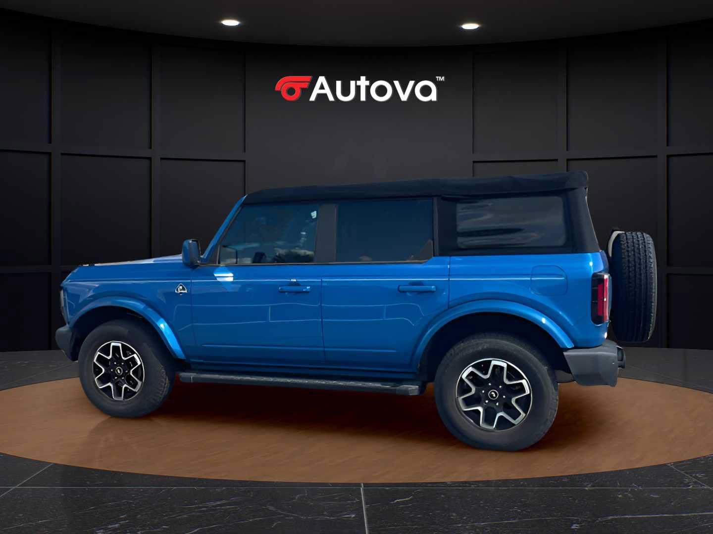 Used 2022 Ford Bronco Outer Banks AWD/4WD image 2