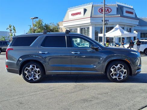 Used 2022 Hyundai Palisade Calligraphy w/ Winter Package image 6