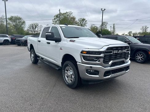 New 2025 RAM 2500 Tradesman AWD/4WD image 8