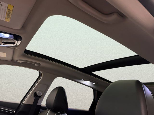 Used 2023 Hyundai Tucson Limited FWD image 13