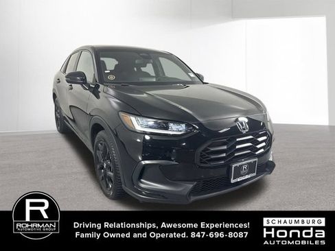 Used 2023 Honda HR-V Sport image 3