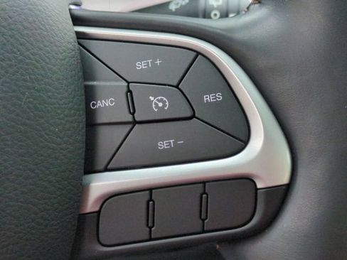Used 2019 Jeep Compass Limited AWD/4WD image 20