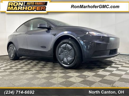 Used 2026 Tesla Model Y 2WD image 1