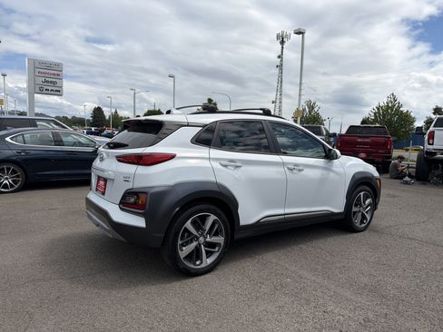 Used 2021 Hyundai Kona Ultimate AWD/4WD image 6