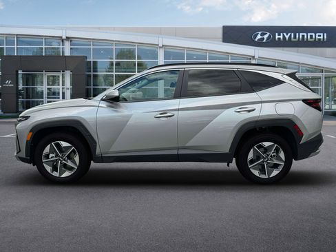 New 2026 Hyundai Tucson SEL Plus AWD/4WD image 3