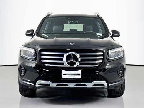Certified 2024 Mercedes-Benz GLB 250 4MATIC image 2