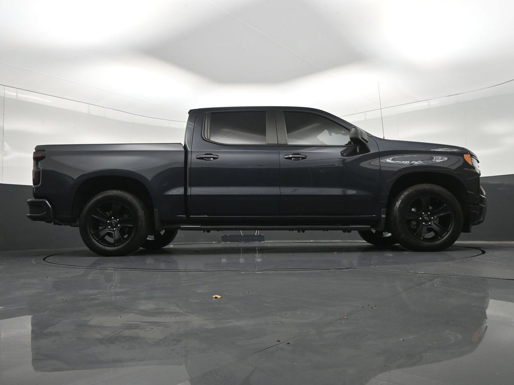 Used 2023 Chevrolet Silverado 1500 RST RWD image 30